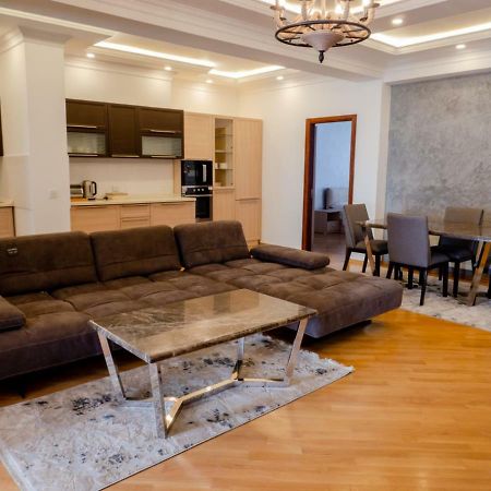 Boulevard Side Apartments باكو المظهر الخارجي الصورة